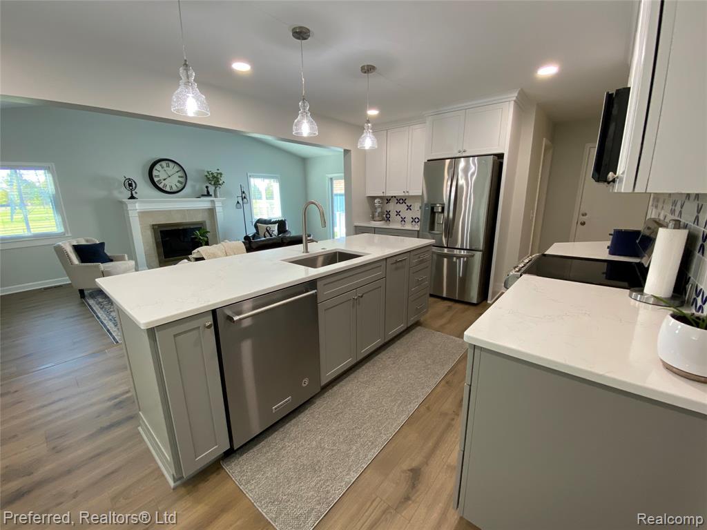44893 Fair Oaks Drive, Canton, MI 48187 — Photo 10