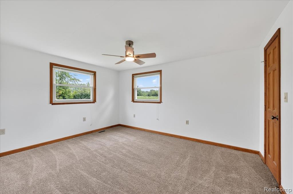 625 N Lake George Road, Attica, MI 48412 — Photo 23