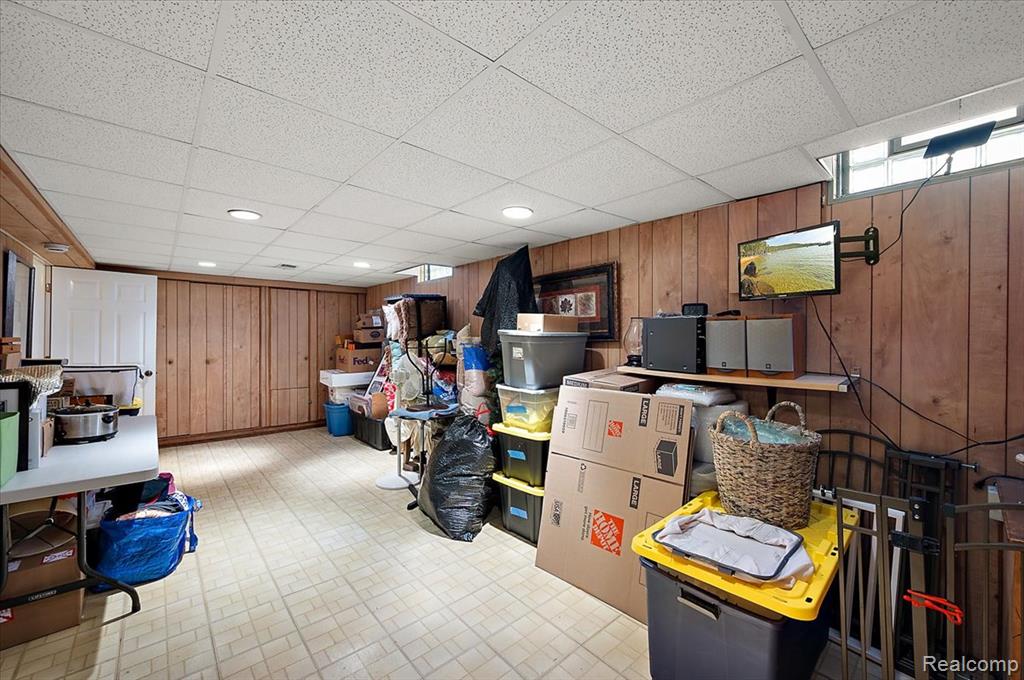 24546 Fairway Hills Drive, Novi, MI — Photo 34