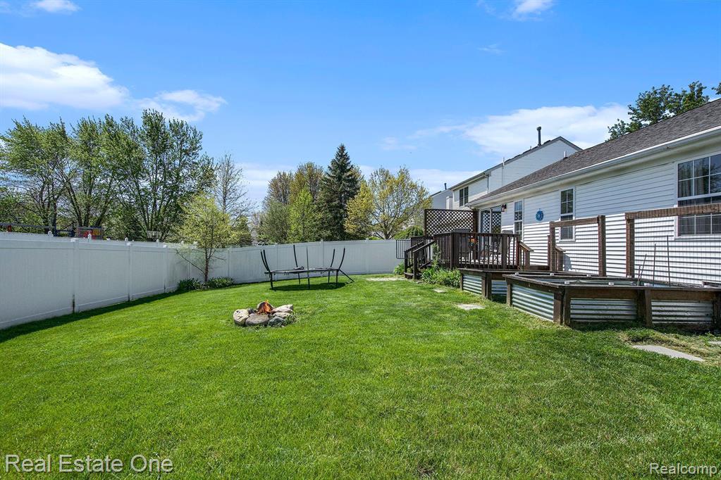 7473 OAKLAND HILLS Drive, Ypsilanti, MI 48197 — Photo 37