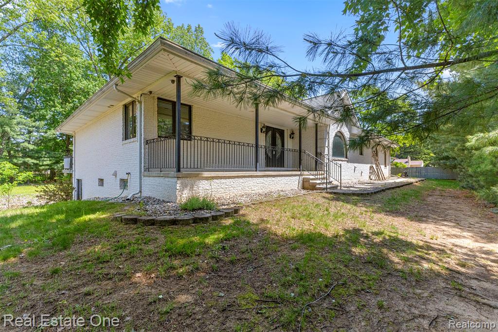 8329 Gray Street, Westland, MI — Photo 3