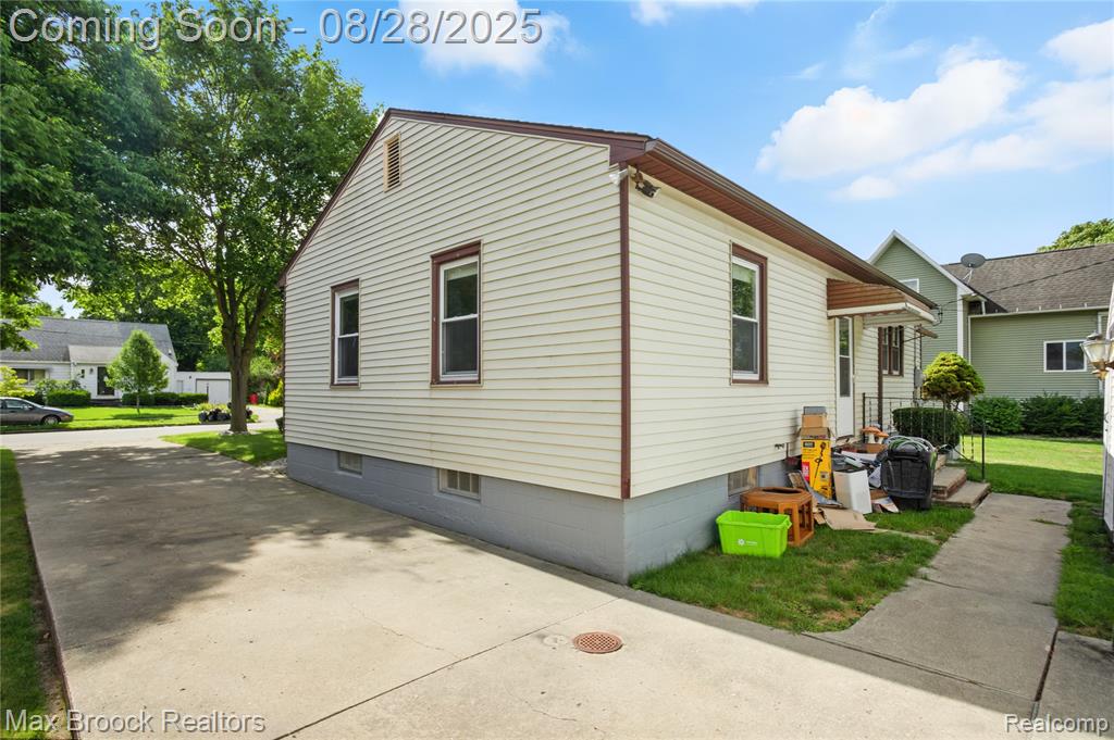 533 N Center Street, Sebewaing, MI 48759 — Photo 38