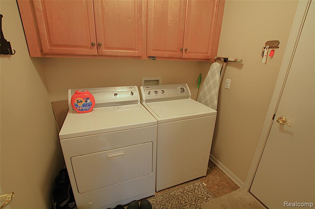 5942 Augusta Lane, Grand Blanc, MI 48439 — Photo 28