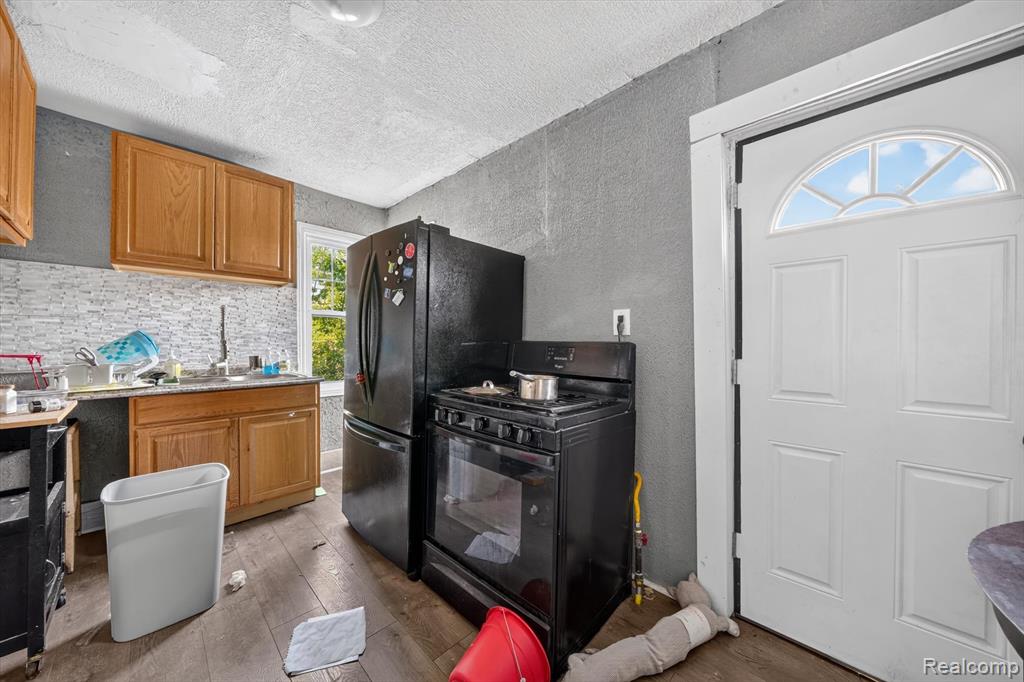 504 Trowbridge Street, Detroit, MI 48202 — Photo 14