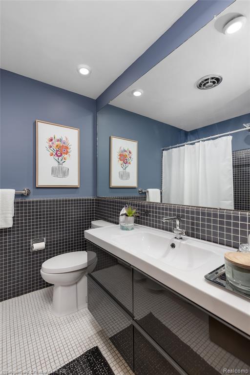 1522 Chateaufort Place, Detroit, MI 48207 — Photo 7