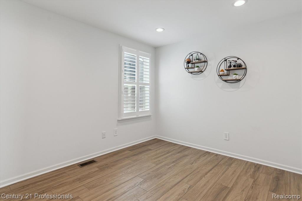2843 DILLON Drive, Ann Arbor, MI 48105 — Photo 39