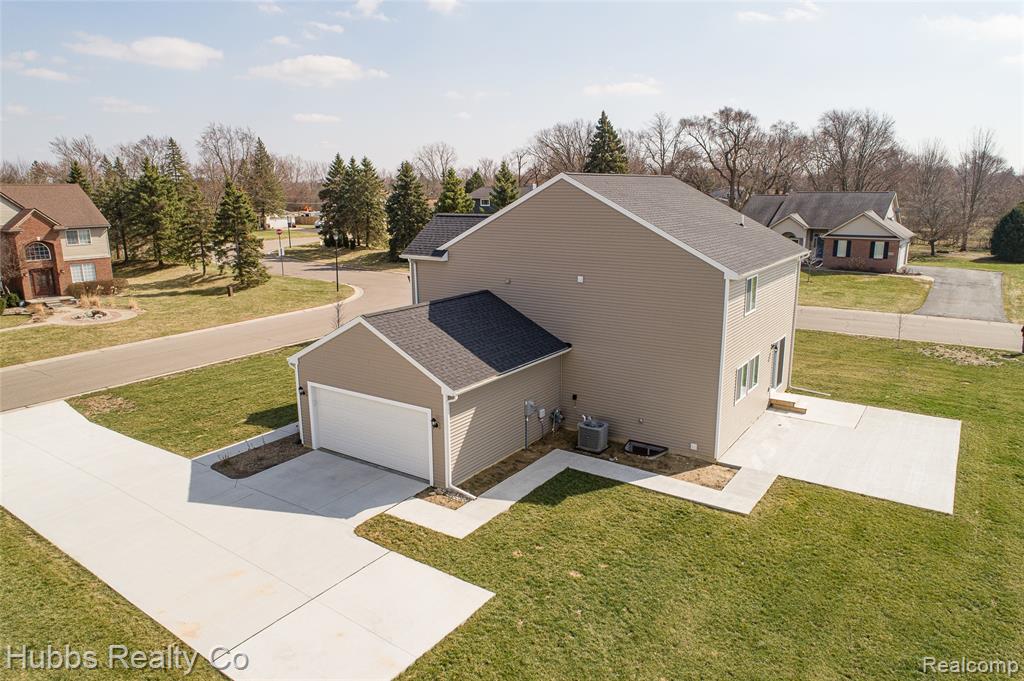 7340 Westminster Circle, Grand Blanc, MI 48439 — Photo 63