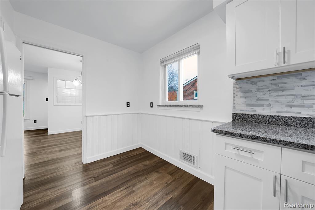 5061 Buchanan Avenue, Warren, MI 48092 — Photo 10