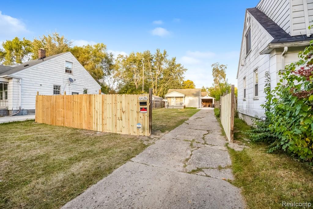 6426 Artesian Street, Detroit, MI 48228 — front exterior