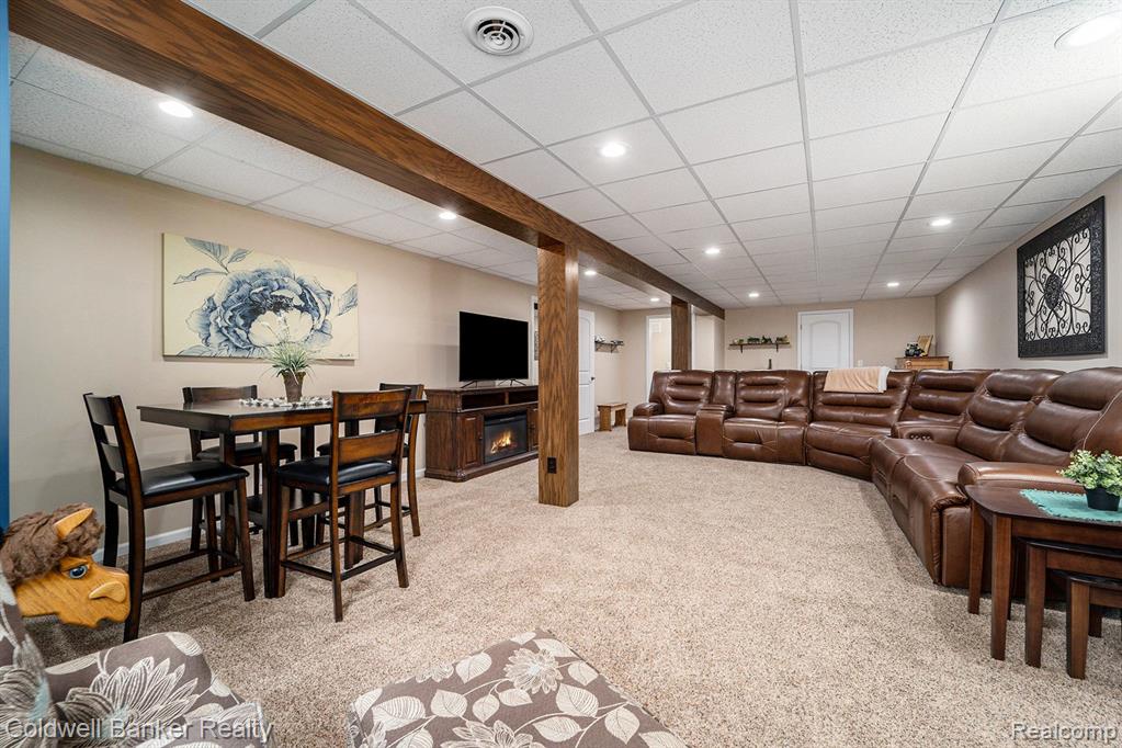 1360 Gloucester Court, Commerce Twp, MI 48390 — Photo 19