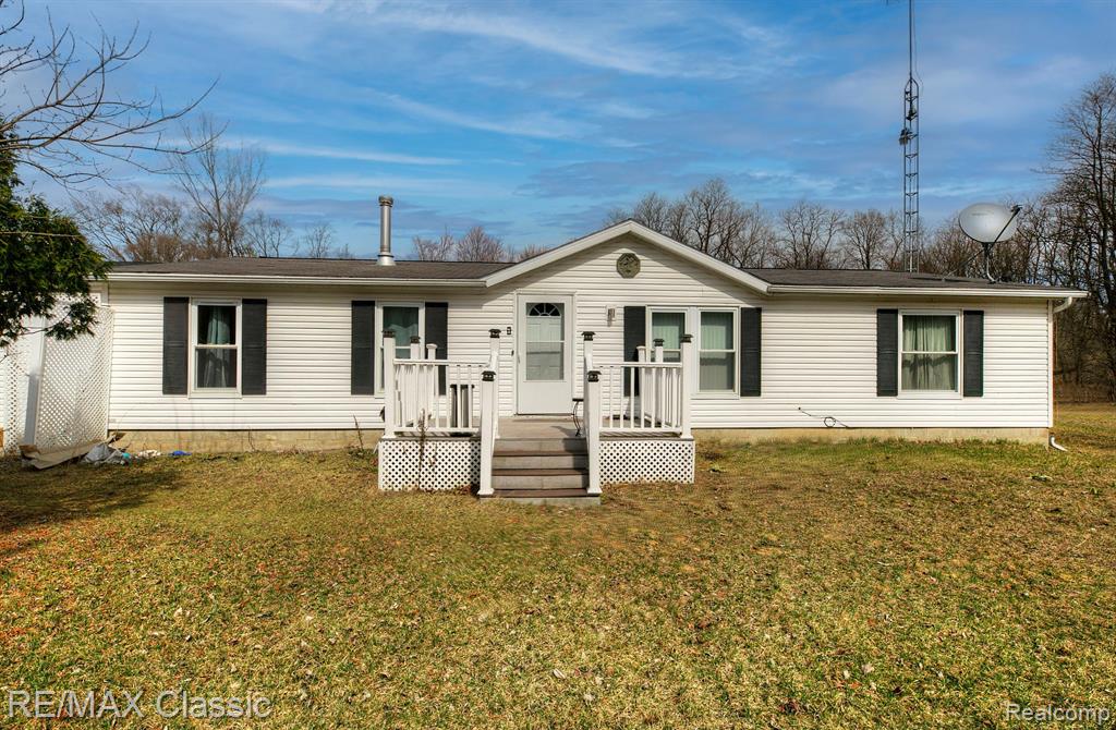 4626 WALTAN Road, Vassar, MI 48768 — Photo 13
