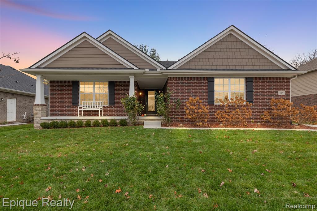 86 Crosbie, Lake Orion, MI 48362 — front exterior
