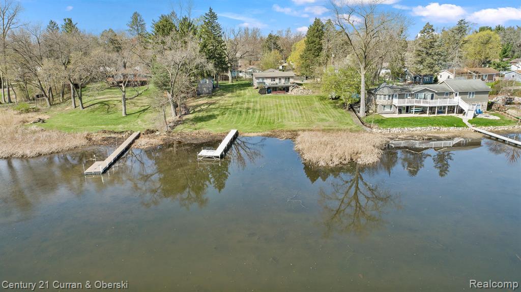 417 CHICAGO Drive, Howell, MI 48843 — Photo 42