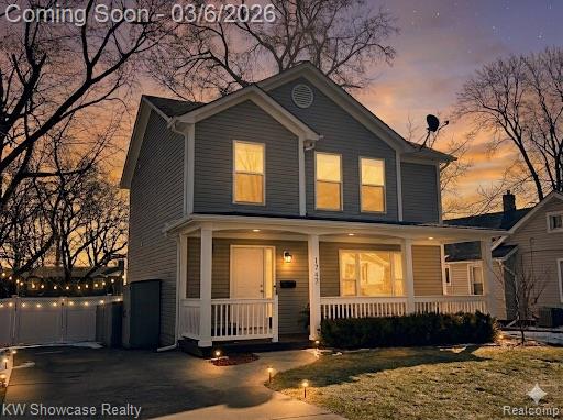 1747 Beechmont Street, Keego Harbor, MI 48320 — front exterior