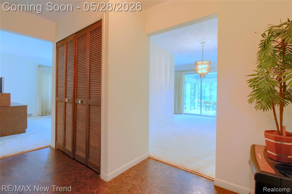 32216 Craftsbury Road, Farmington, MI 48334 — Photo 5