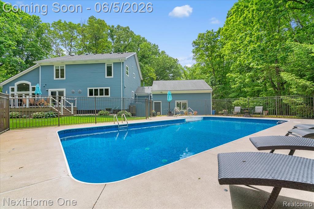 2533 Spring Grove Drive, Brighton, MI 48114 — Photo 6