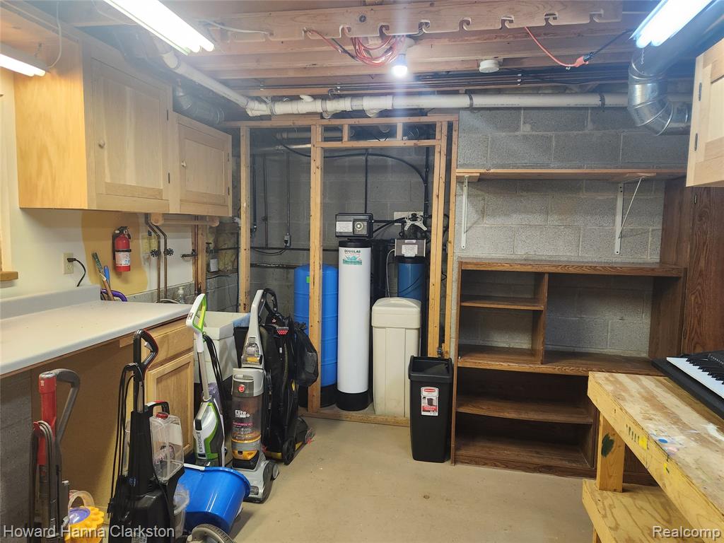 9770 Cedar Island Road, White Lake, MI — Photo 22