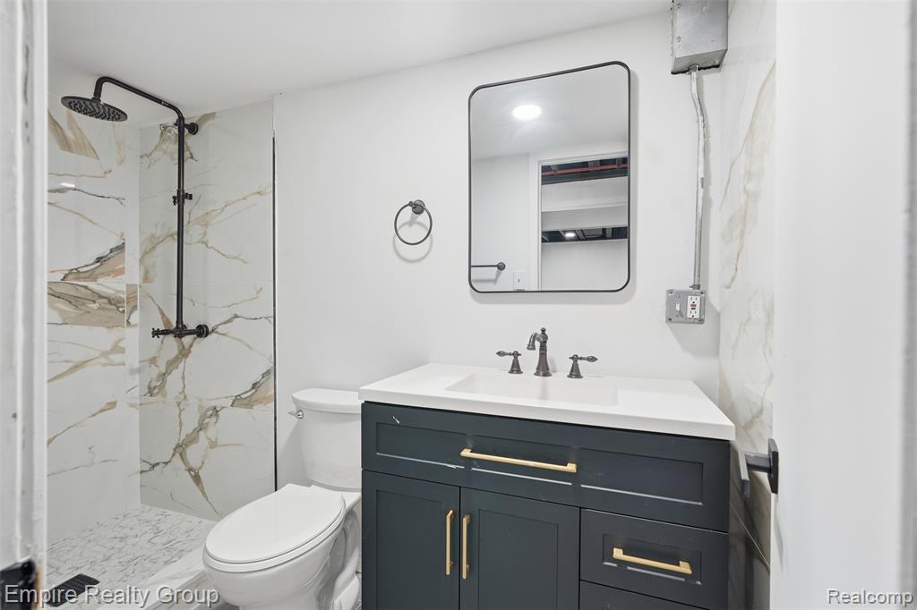 33060 Cherry Hill Road, Garden City, MI — Photo 17