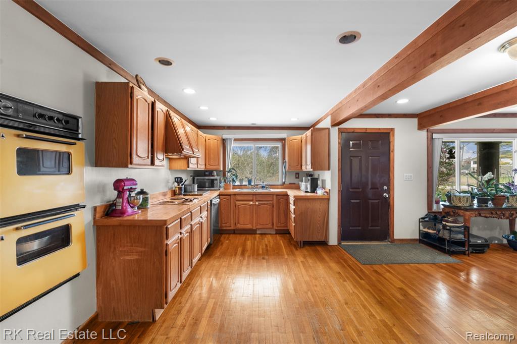 13799 31 Mile Road, Washington, MI 48095 — Photo 11