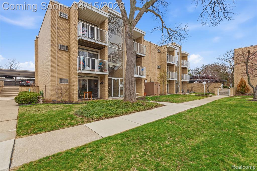 4913 Crooks Road, G1, Royal Oak, MI 48073 — Photo 2