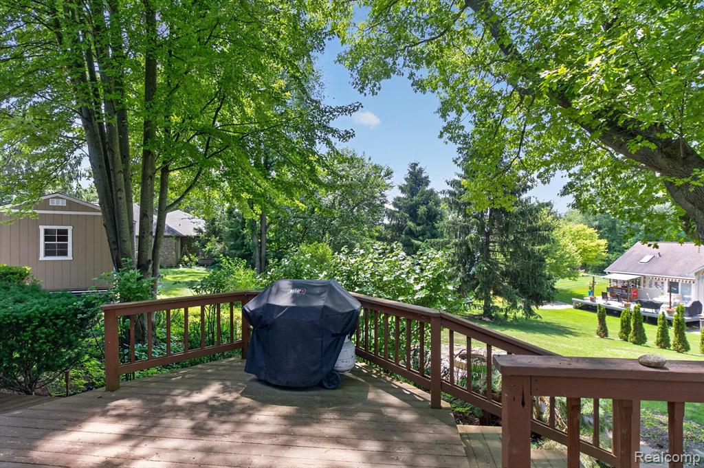 9968 Timothy Lane, South Lyon, MI 48178 — Photo 49