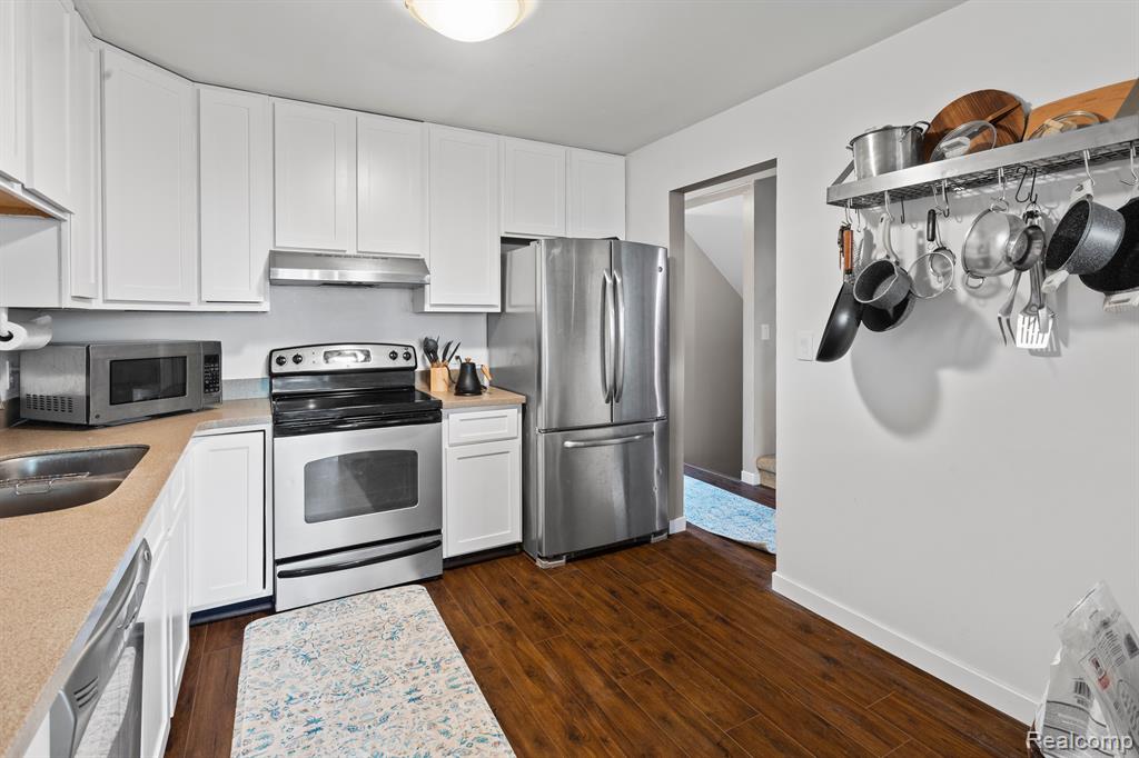 541 LIBERTY POINTE Drive, Ann Arbor, MI 48103 — Photo 13