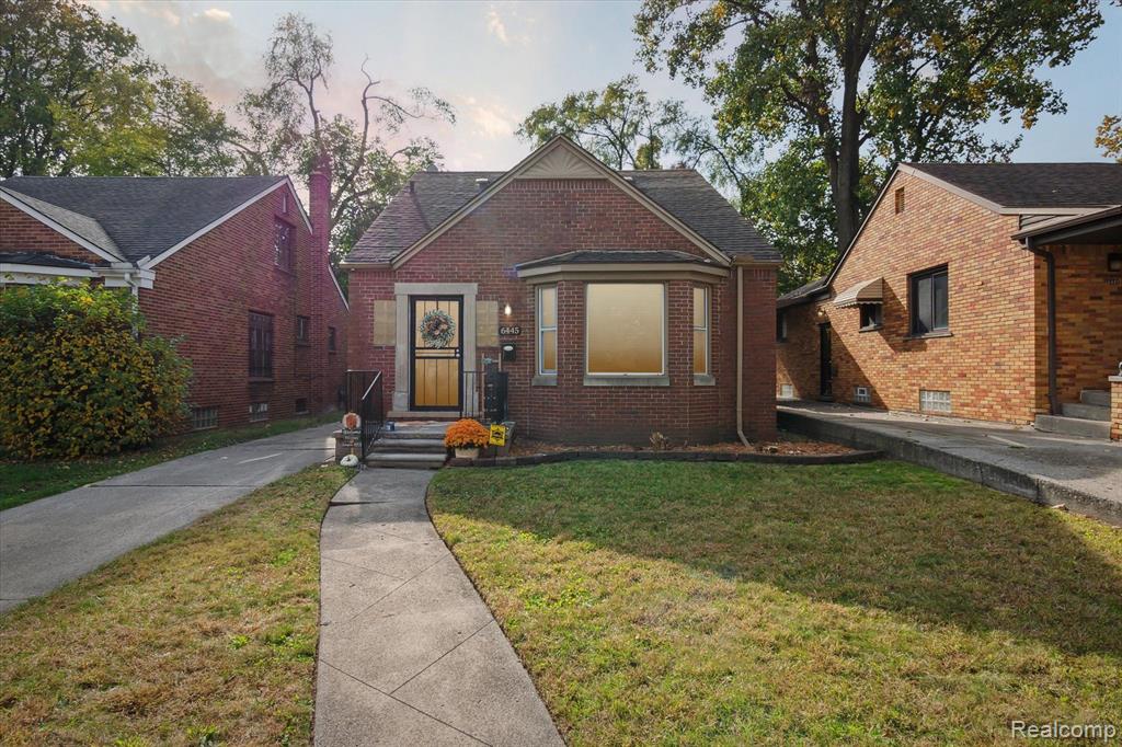 6445 LONDON Street, Detroit, MI 48221 — front exterior