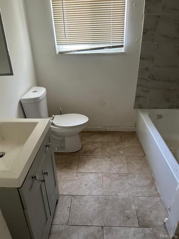 19325 GRANDVILLE Avenue - Photo 4