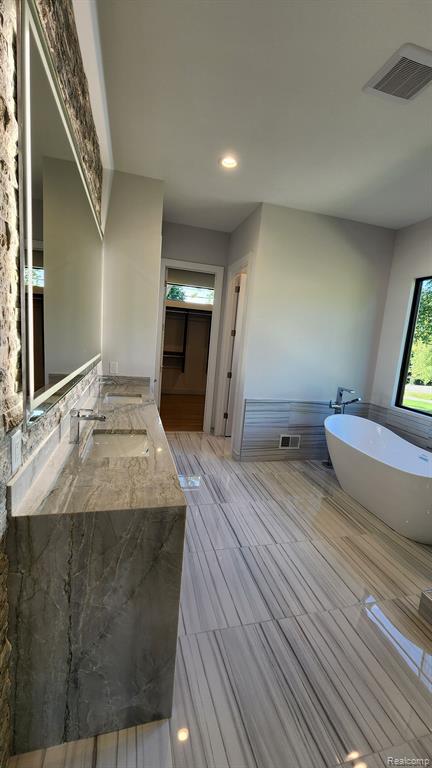 4776 WALNUT LAKE Road, Bloomfield Hills, MI 48301 — Photo 35