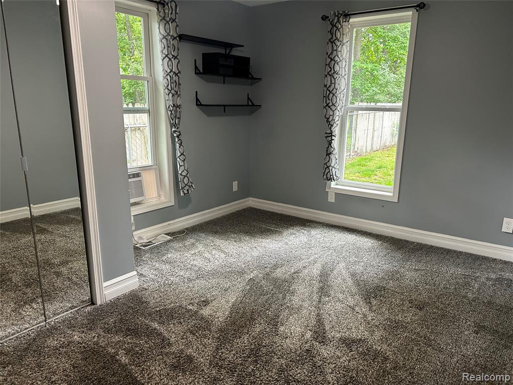 4247 Laforest Drive, Waterford, MI 48329 — Photo 7