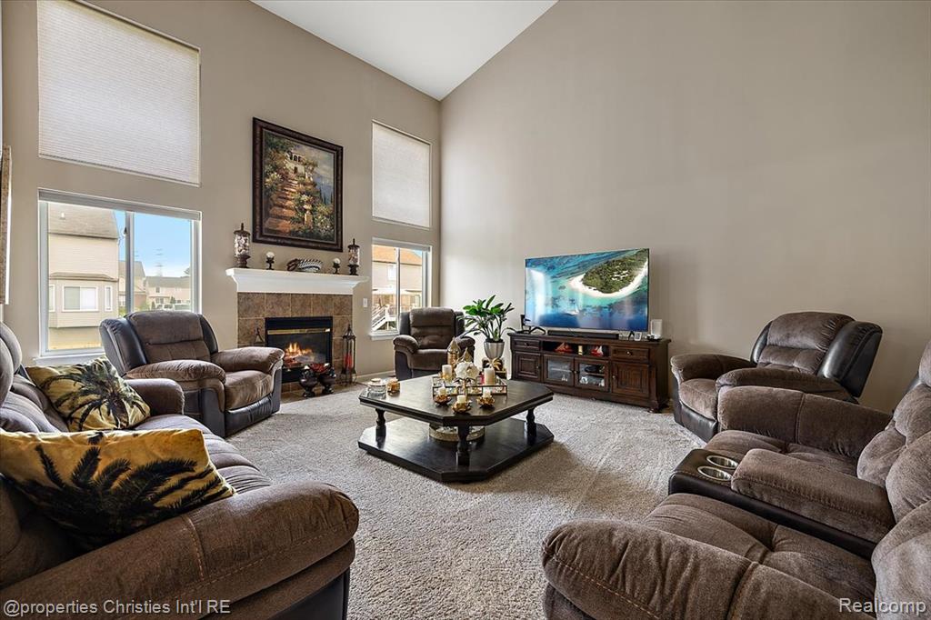 6367 Florence Lane, Belleville, MI 48111 — Photo 33
