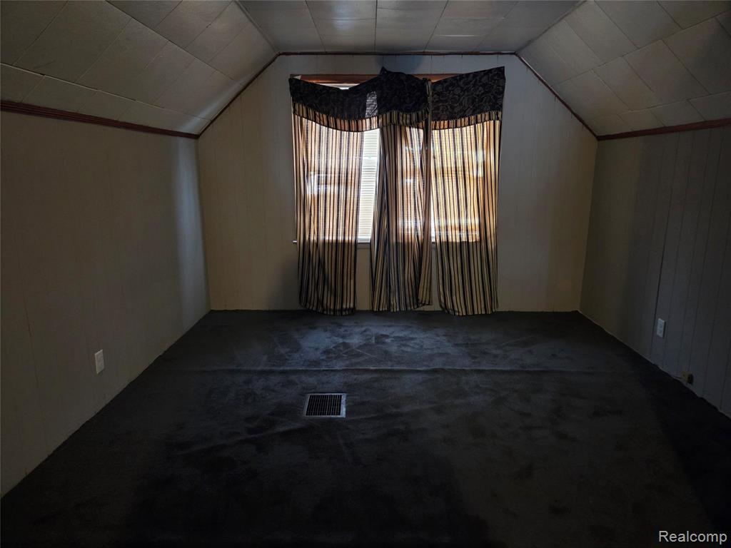 8084 Evergreen Avenue, Detroit, MI 48228 — Photo 13