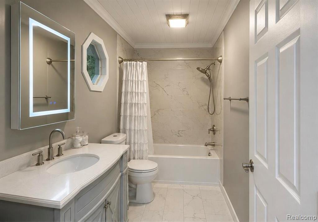 4512 Treadwell Street, Wayne, MI 48184 — Photo 9