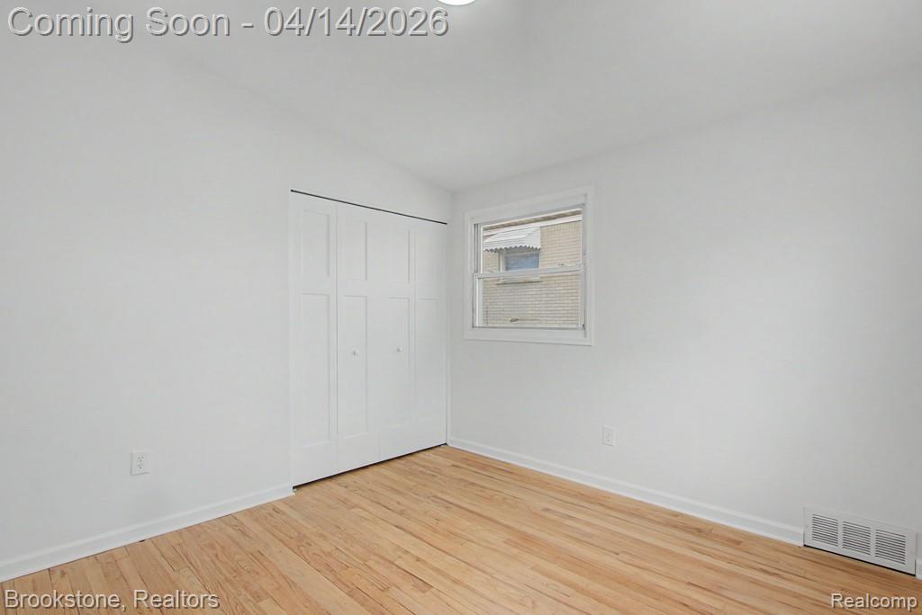 29242 Shirley Avenue, Madison Heights, MI 48071 — Photo 26