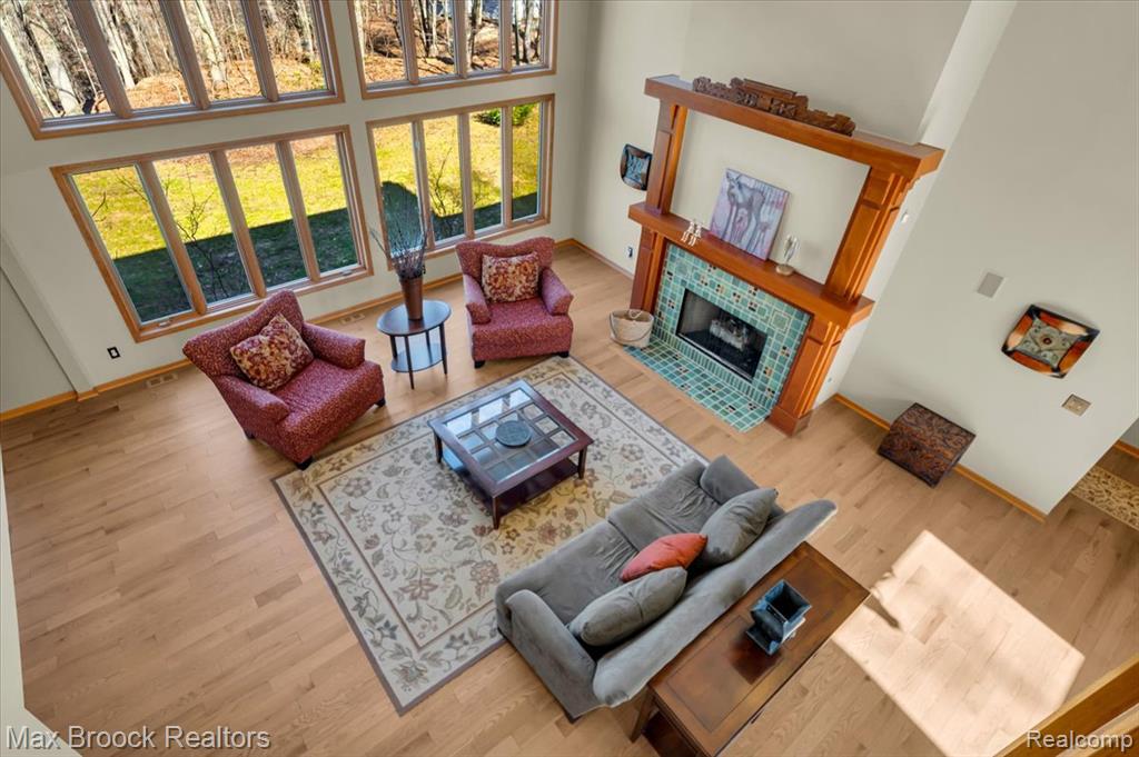 5970 Lynne Hollow Drive, Commerce Twp, MI 48382 — Photo 6