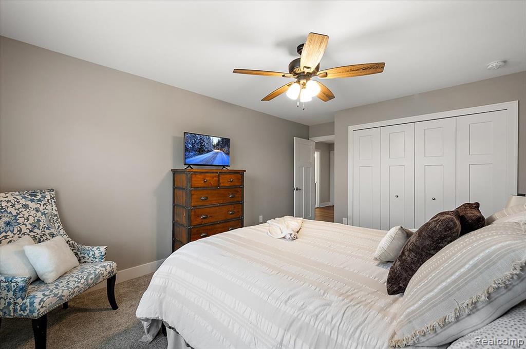5839 Westwood Drive, Grand Blanc, MI 48439 — Photo 41