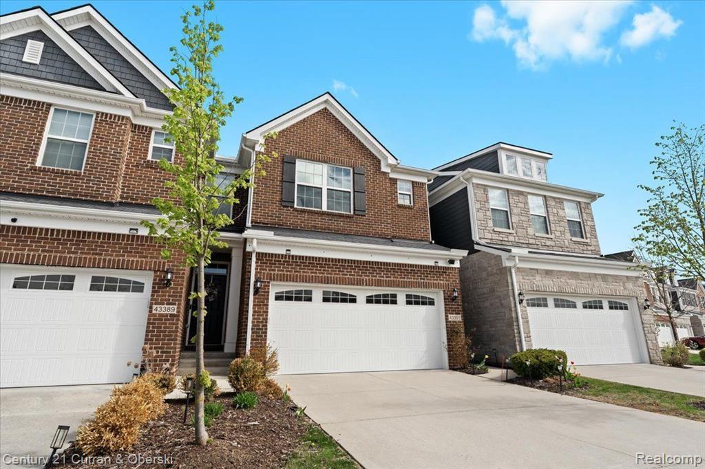 43393 CHANCELLOR Lane, Novi, MI — Photo 2