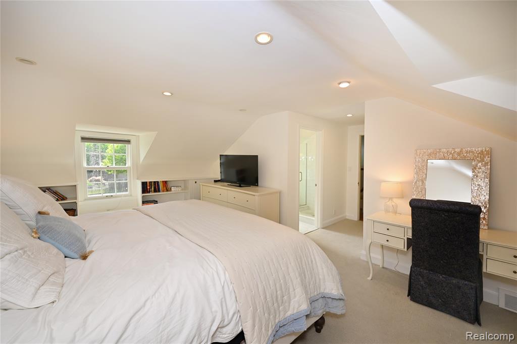465 Kimberly Street, Birmingham, MI 48009 — Photo 16