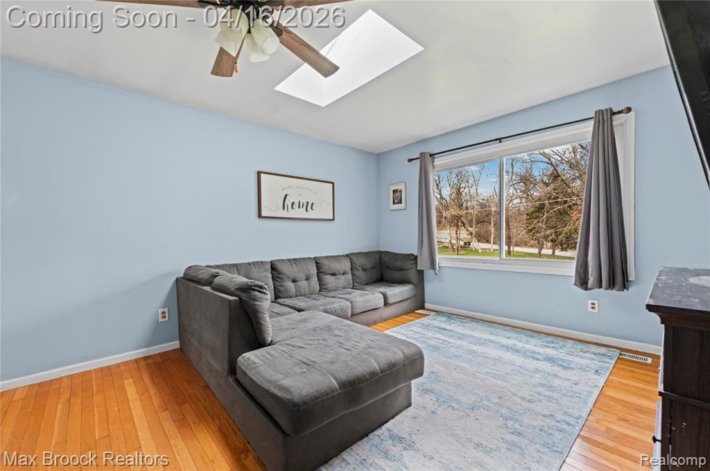 817 Mower Road, Pinckney, MI 48169 — Photo 5