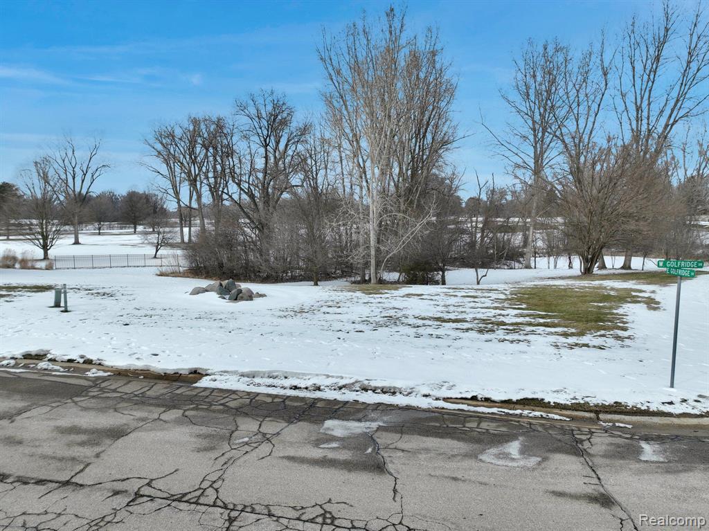 6247 W GOLFRIDGE Drive, East Lansing, MI 48823 — Photo 14
