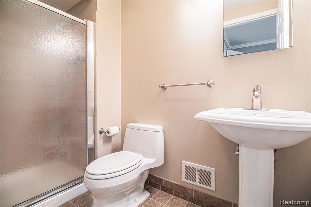 7370 Irongate Road, Canton, MI 48187 — Photo 25