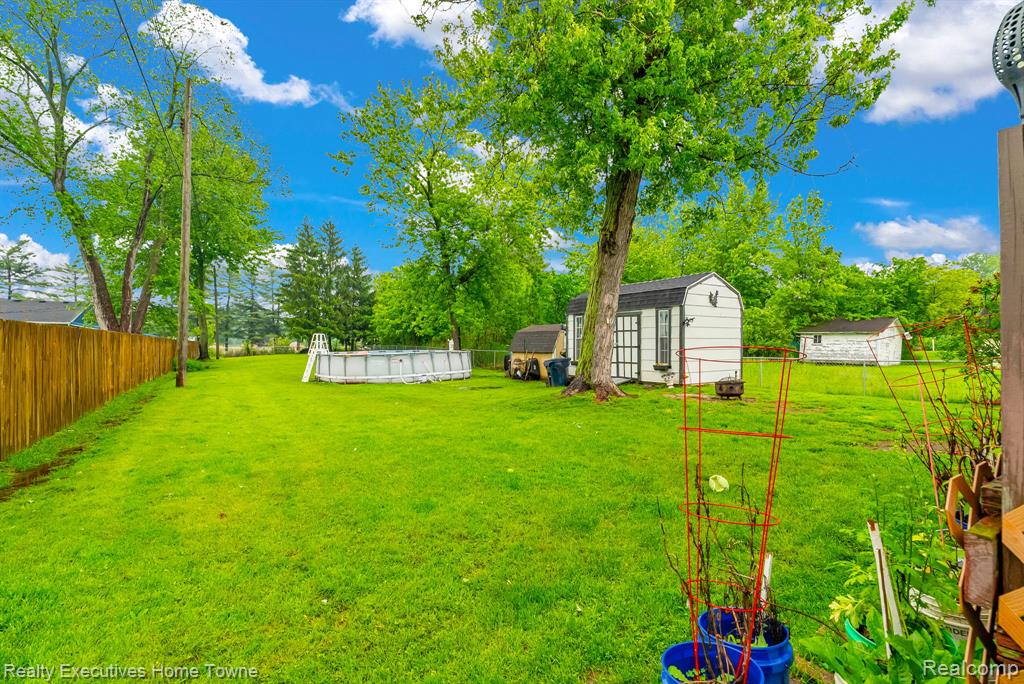 4478 Abel Drive, Lakeport, MI 48059 — Photo 37