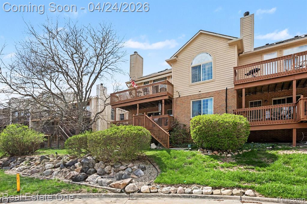 846 Ridgeside Drive, Milford, MI 48381 — Photo 35