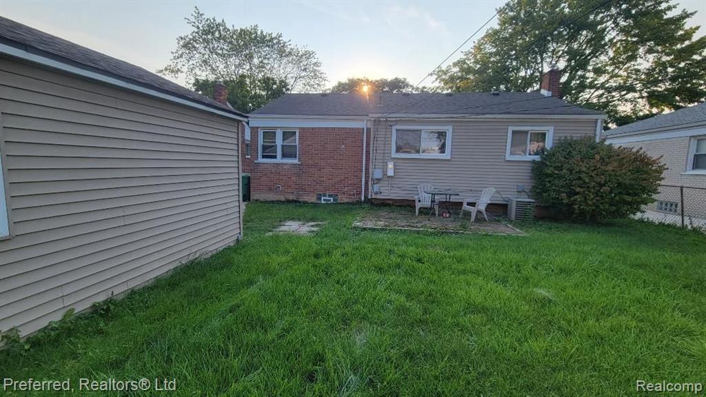 520 Harrison, Garden City, MI — Photo 5
