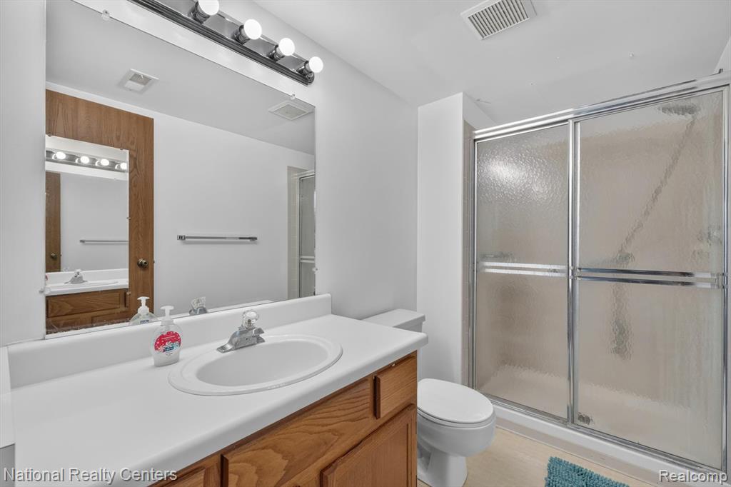 61171 Greenwood Drive, South Lyon, MI 48178 — Photo 29