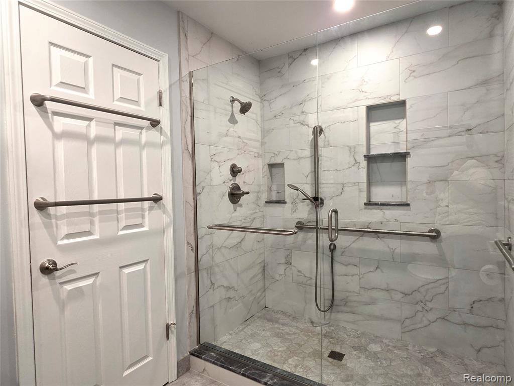 819 Meadow Drive, Davison, MI 48423 — Photo 18