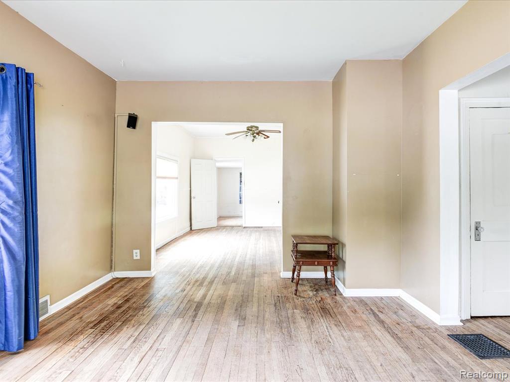 917 Garfield Street, Port Huron, MI 48060 — Photo 10