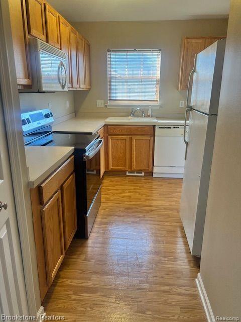 16684 DOVER Drive, Northville, MI, 00000