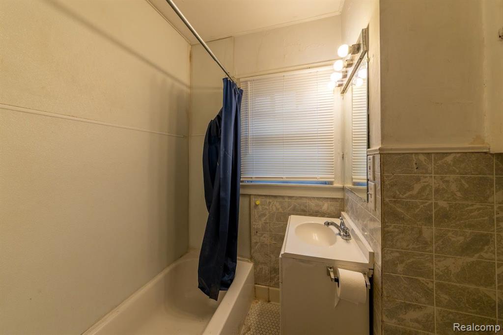56 WALDO Street, Pontiac, MI 48341 — Photo 23