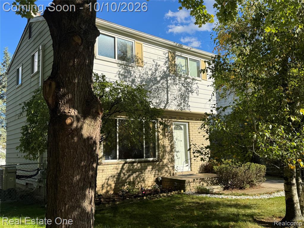 23236 Albion Avenue, Farmington Hills, MI 48336